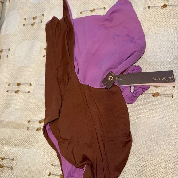 Gottex Au Natural solid reversible one piece swimsuit - Picture 8 of 10